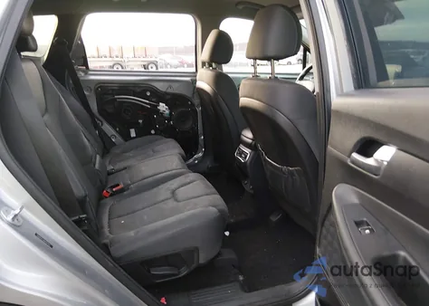 2021 Hyundai Santa Fe Se from USA, damaged, VIN 5NMS14AJ8MH322959